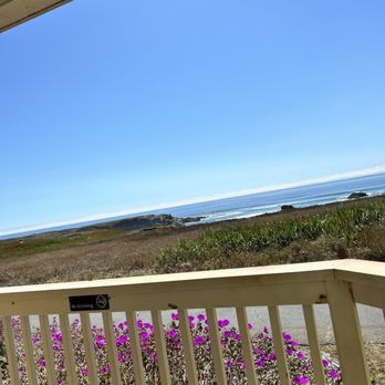 Ocean View Lodge - Spectacular view! - Hotels Near Me - Fort Bragg, California