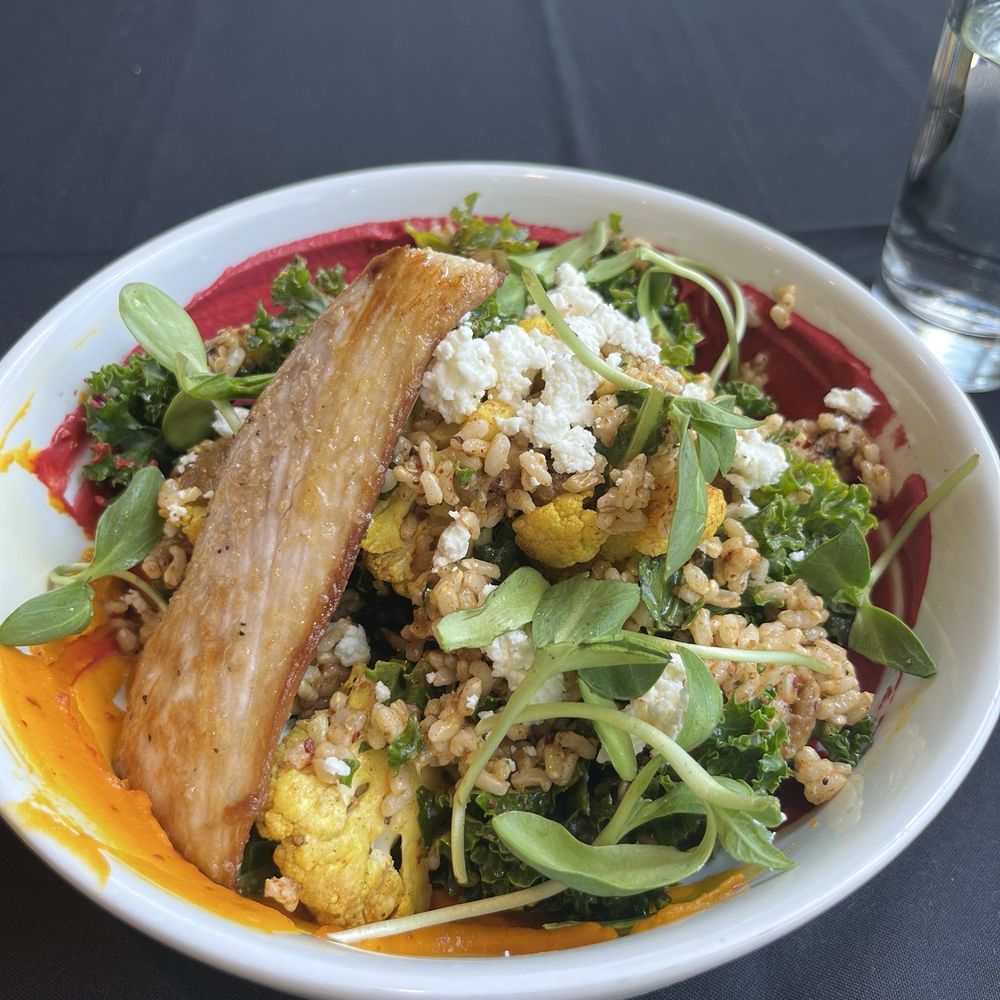 Etc Restaurant - Cauliflower bowl with mahi mahi - New American Near Me - Nashville, Tennessee Etc Restaurant - Cauliflower bowl with mahi mahi - New American Near Me - Nashville, Tennessee