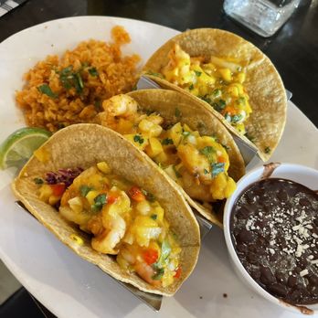 Cha Cha's Latin Kitchen - Bars Near Me - Brea, California