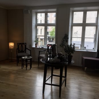 Beauty Avenue - Lovely waiting area. - Skin Care Near Me - Frederiksberg, 84 Beauty Avenue - Lovely waiting area. - Skin Care Near Me - Frederiksberg, 84