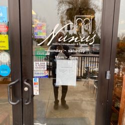 Nunu's Mediterranean Cafe & Market - Front door