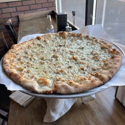 First Street Apizza - White Clam Apizza