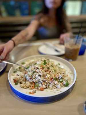 La La Noodle by null