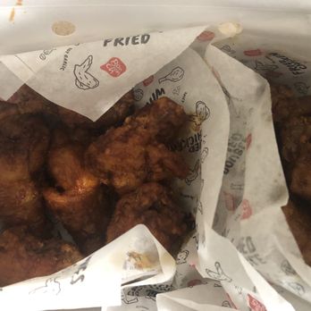 Bonchon Bayside - Combo 10 Wings 5 Drumsticks mixed of medium hot and garlic chicken. - Korean Near Me - Bayside, New York Bonchon Bayside - Combo 10 Wings 5 Drumsticks mixed of medium hot and garlic chicken. - Korean Near Me - Bayside, New York