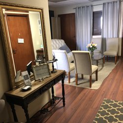 MD Skin : Spa Laser Aesthetics - Inside Entrance