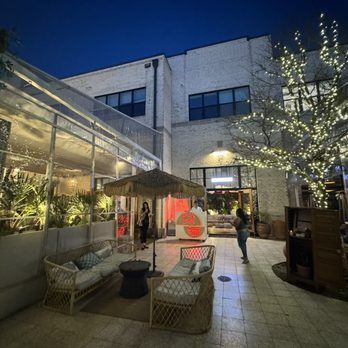 Casablanca - Cocktail Bars Near Me - Dallas, Texas