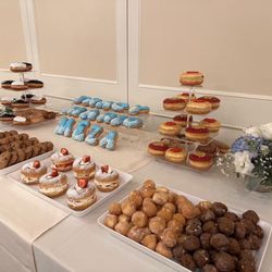 Fresh Donuts