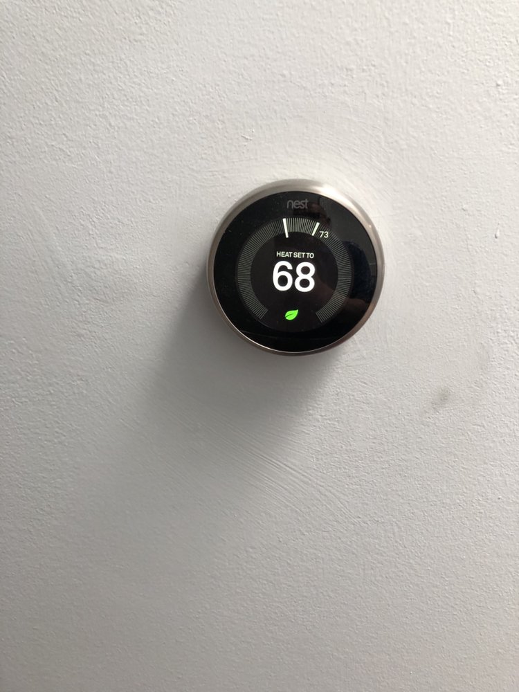 Slide of To The Rescue DMV Services