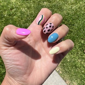 Linda's TLC Nail & Spa - Nail Salons Near Me - Calimesa, California