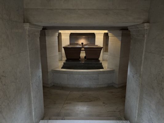 General Grant National Memorial by null