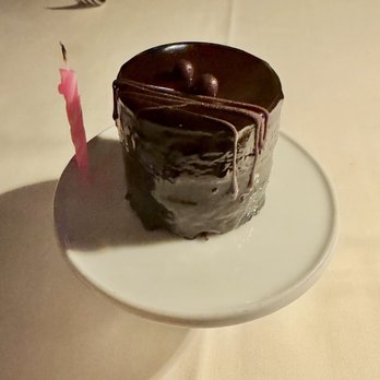 SW Steakhouse - Mini bday cake - Steakhouses Near Me - Las Vegas, Nevada SW Steakhouse - Mini bday cake - Steakhouses Near Me - Las Vegas, Nevada