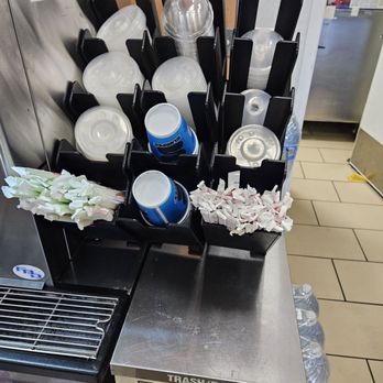 7-Eleven - Slurpee cups - Convenience Stores Near Me - Pacoima, California