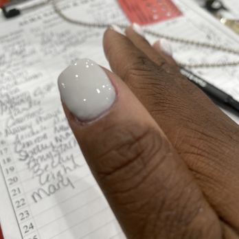 Aura Nails & Spa II - No oils, cuticles not cut, dry hands and I paid for a full manicure - Nail Salons Near Me - Fairfield, Ohio Aura Nails & Spa II - No oils, cuticles not cut, dry hands and I paid for a full manicure - Nail Salons Near Me - Fairfield, Ohio