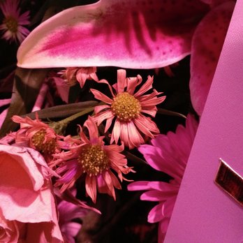 13th Avenue Florist - white daisies spray painted pink so all flowers were wilted - Florists Near Me - Brooklyn, New York