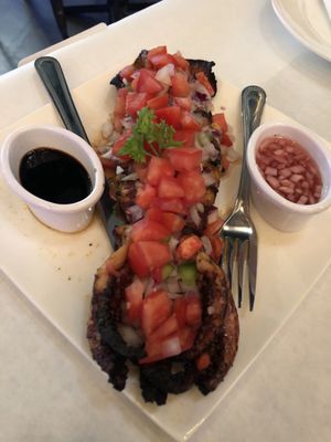 The Noypitz Bar & Grill by null