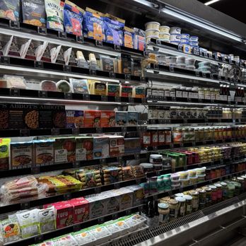Erewhon Manhattan Beach - Grocery Near Me - Manhattan Beach, California