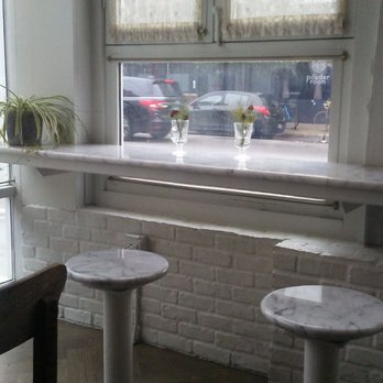 Pleasant House Pub - Window seating. I tested for comfort: affirmative. - British Near Me - Chicago, Illinois Pleasant House Pub - Window seating. I tested for comfort: affirmative. - British Near Me - Chicago, Illinois