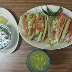 La Marina Seafood - Fish tacos