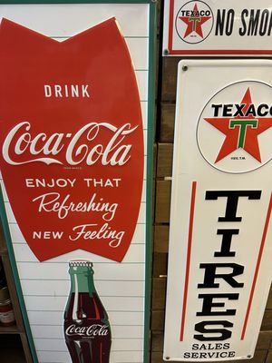 The Famous Tomato by null