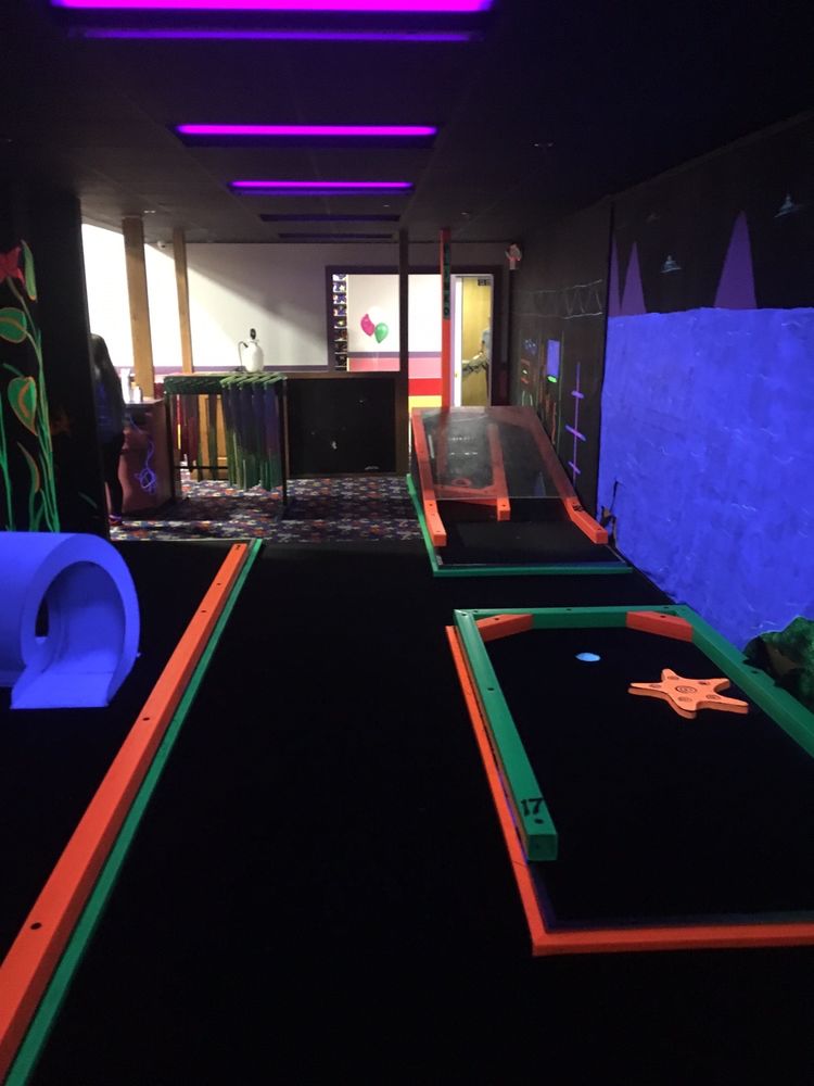 HOLDER FAMILY FUN CENTER 111 Photos & 48 Reviews Bowling 460 W