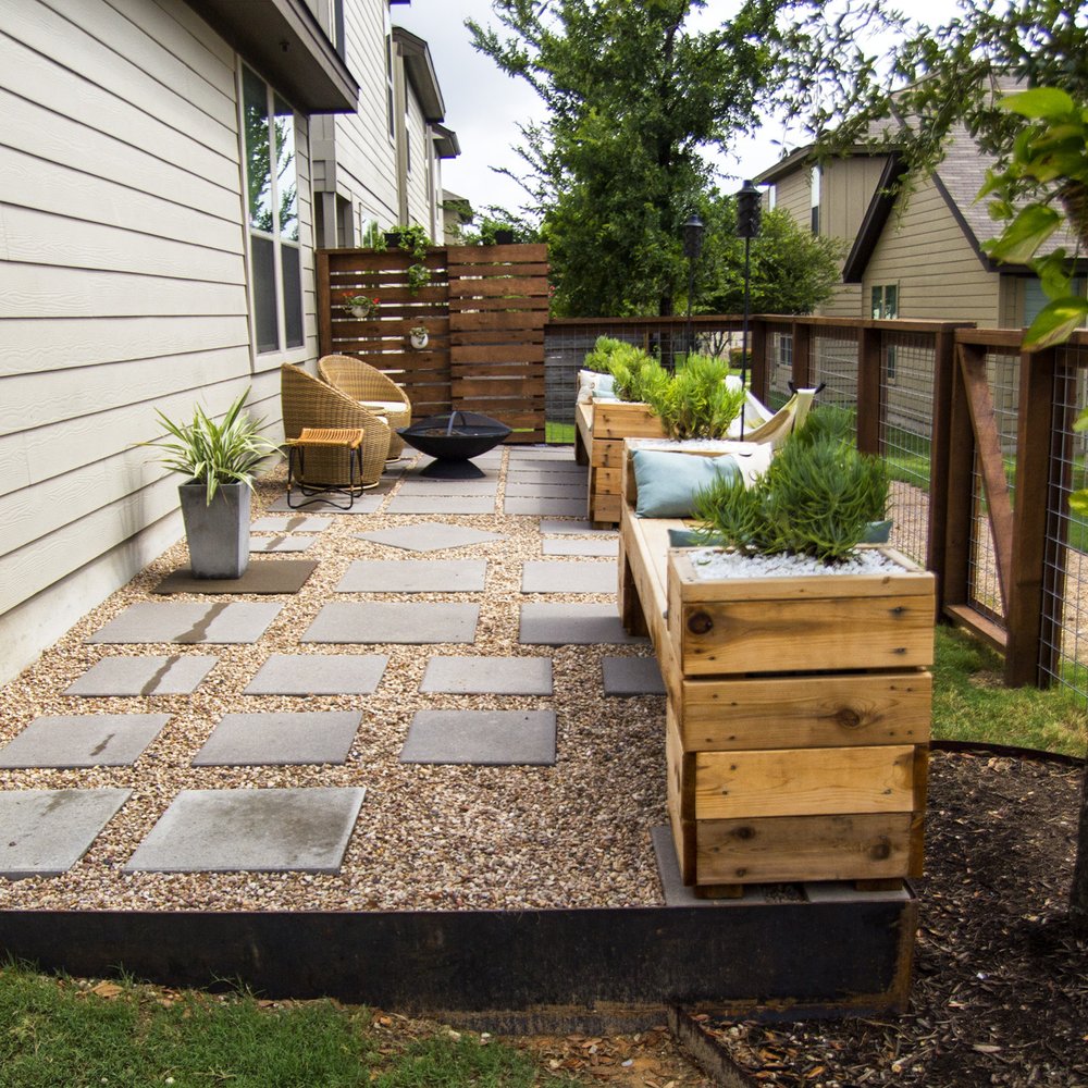 Austin Creative Landscaping - A side view of the wonderful patio. Plenty of space for parties or for two to get cozy. - Landscaping Near Me - Austin, Texas Austin Creative Landscaping - A side view of the wonderful patio. Plenty of space for parties or for two to get cozy. - Landscaping Near Me - Austin, Texas
