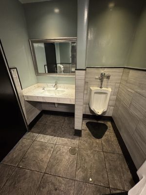 The Coyote Bar & Grill by null