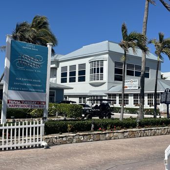 Tween Waters - Captiva House & Shipyard restaurants - Resorts Near Me - Captiva, Florida