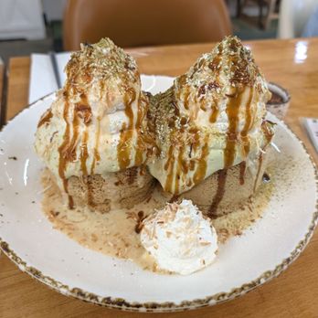Flori Brunch - Soufflé coconut matcha pancakes - Venues & Event Spaces Near Me - South Gate, California Flori Brunch - Soufflé coconut matcha pancakes - Venues & Event Spaces Near Me - South Gate, California