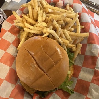 Stoney Ridge Vineyards - Southern BLT with fries - Wine Tasting Room Near Me - Kent City, Michigan Stoney Ridge Vineyards - Southern BLT with fries - Wine Tasting Room Near Me - Kent City, Michigan