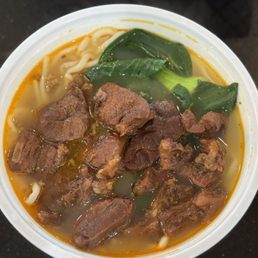 Pork Rib Noodles Soup
