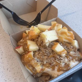 Cinnaholic - Bakeries Near Me - Metuchen, New Jersey Cinnaholic - Bakeries Near Me - Metuchen, New Jersey