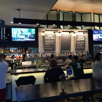 The Eight Bar - Gastropubs Near Me - Los Angeles, California The Eight Bar - Gastropubs Near Me - Los Angeles, California