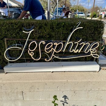 Josephine House - Outside - American Near Me - Austin, Texas Josephine House - Outside - American Near Me - Austin, Texas