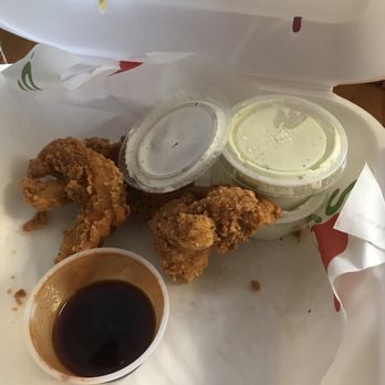 Chili's - Honey crispers but the lazy cook who put them together thought they'd put the sauce on the side. But that means I get a lot less sauce. - Tex-Mex Near Me - Moreno Valley, California