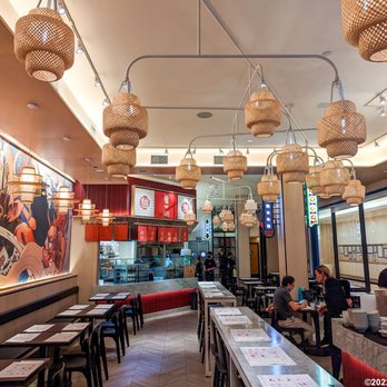 Mian - interior - Noodles Near Me - Costa Mesa, California