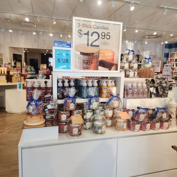 Bath & Body Works - Cosmetics & Beauty Supply Near Me - Elk Grove, California Bath & Body Works - Cosmetics & Beauty Supply Near Me - Elk Grove, California