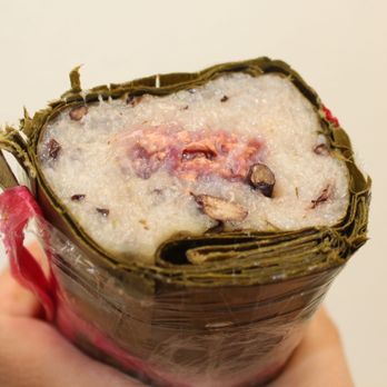 Minh Phung - Small banh tet chuoi, small banana eath cake - Vietnamese Near Me - Westminster, California Minh Phung - Small banh tet chuoi, small banana eath cake - Vietnamese Near Me - Westminster, California