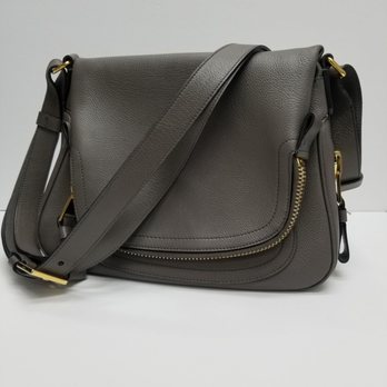 High-End N - Tomford crossbody - Used, Vintage & Consignment Near Me - Los Angeles, California High-End N - Tomford crossbody - Used, Vintage & Consignment Near Me - Los Angeles, California