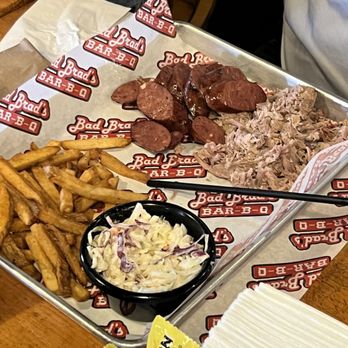 BAD BRAD’S BAR-B-Q OF YUKON - Updated October 2025 - 78 Photos & 123 ...