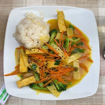 WokMan Natural Kitchen - Yellow curry over rice with tofu - Vietnamese Near Me - Salzburg, 5 WokMan Natural Kitchen - Yellow curry over rice with tofu - Vietnamese Near Me - Salzburg, 5