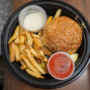 Chef Geoff's West End - Smash Burger (kid's menu) - New American Near Me - Washington, DC, District of Columbia