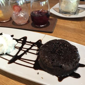 California Pizza Kitchen At Bellevue Closed 270 Photos 240