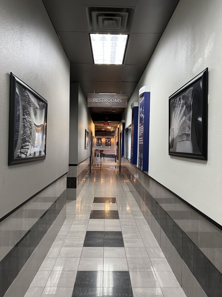 MISTER CAR WASH Updated August 2024 113 Photos & 151 Reviews 8100