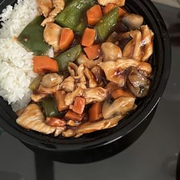 L17a. Kung Pao Chicken Lunch Special so good they never dissapoint L17a. Kung Pao Chicken Lunch Special so good they never dissapoint