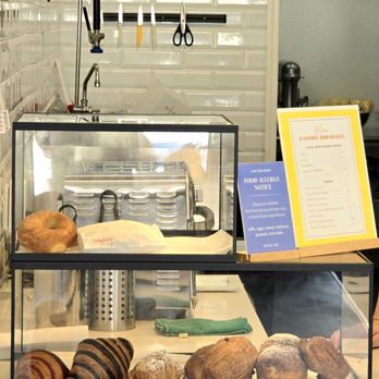 Cafe The Scoop - Bagel with Cream Cheese, Pastry - Cafes Near Me - Long Beach, California