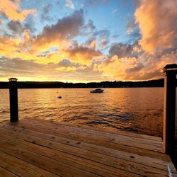 Birch Knoll Motel - Enjoy a sunset from our private docks.