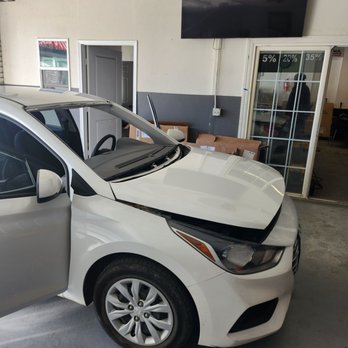 Auto Glass Force SF - My door glass and windshield replaced by Auto Glass Force SF. - Auto Glass Services Near Me Auto Glass Force SF - My door glass and windshield replaced by Auto Glass Force SF. - Auto Glass Services Near Me