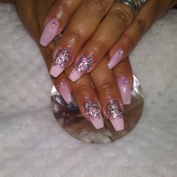 City Nails and Beauty