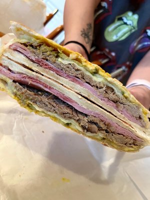 Cubano Bros by null