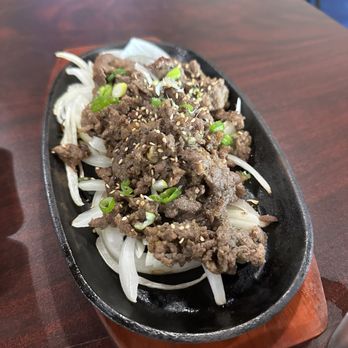 Mama's Kitchen Korean Restaurant of Frisco 한식 & 반찬 전문점 - Beef Bulgogi - Korean Near Me - Frisco, Texas